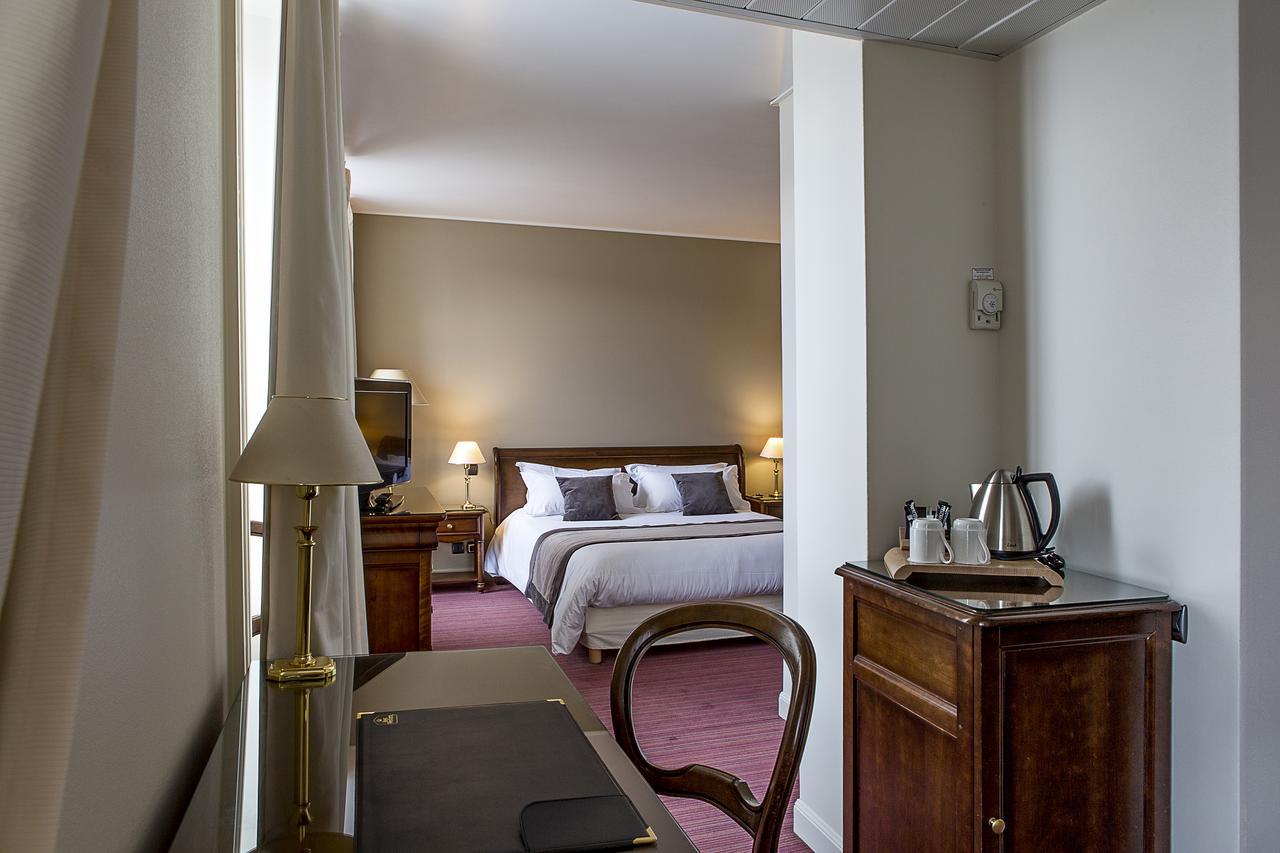 Western Grand De Bordeaux Hotel 3*