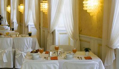 Hotel Western Grand De Bordeaux